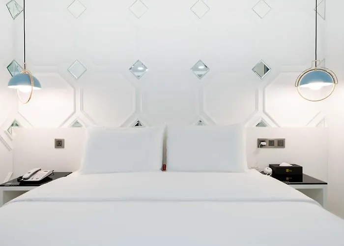 Ytt Hotel