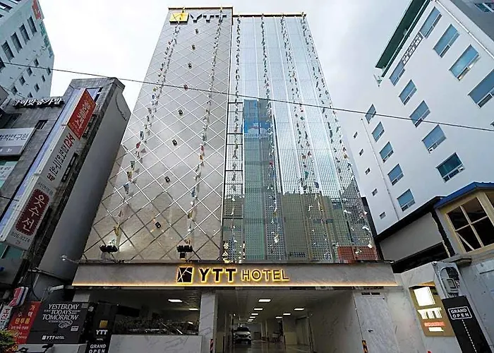 Ytt Hotel