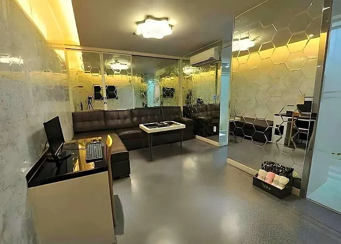 Ytt Hotel