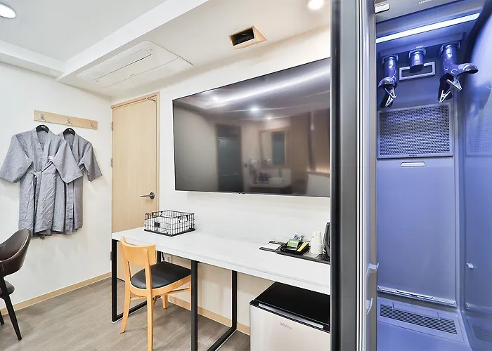 Ytt Hotel